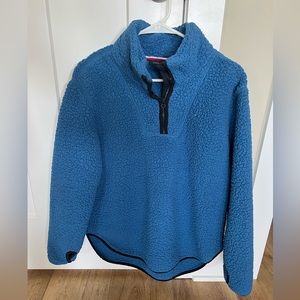 Women’s fleece pullover